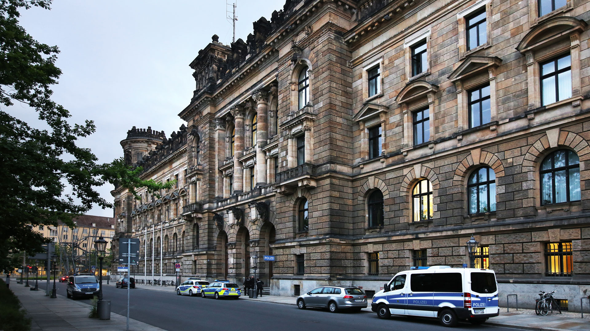 kontakt-polizeidirektion-dresden-qs